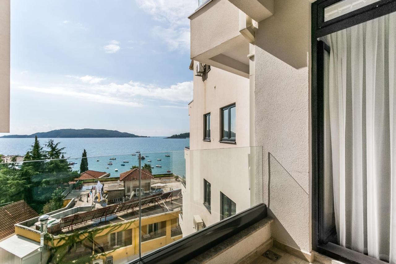 Apartments Beatrice Рафаиловичи Екстериор снимка