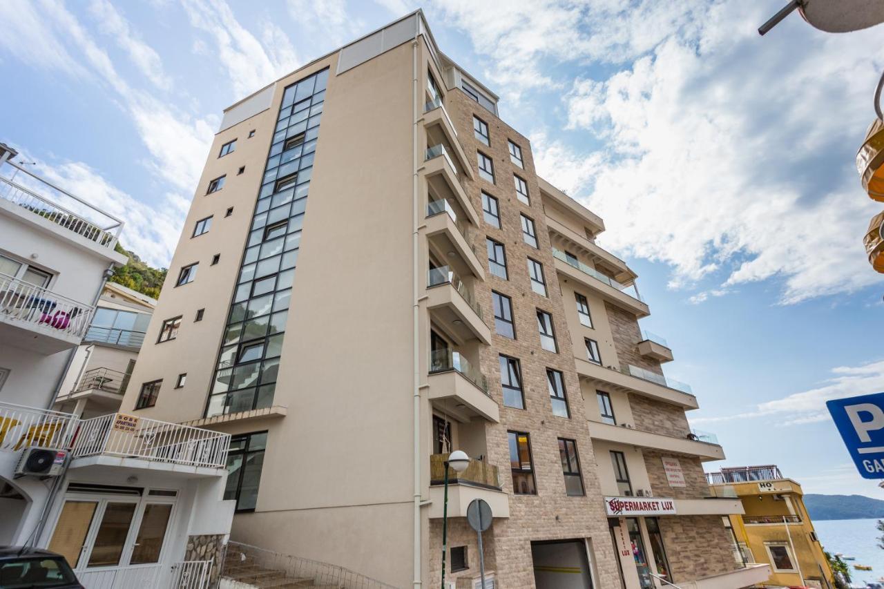 Apartments Beatrice Рафаиловичи Екстериор снимка