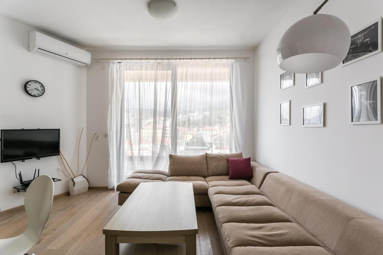 Apartments Beatrice Рафаиловичи Екстериор снимка