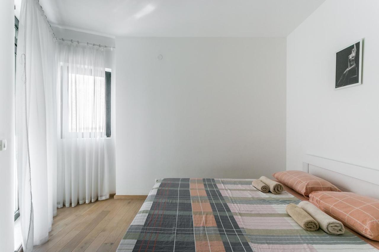 Apartments Beatrice Рафаиловичи Екстериор снимка